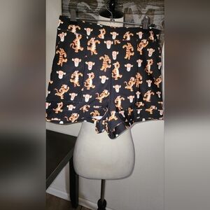 Disney Tigger Print Black Shorts